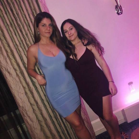 Meet your Posher, Taylor - Picture 1 of 1